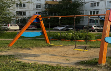 Детские площадки становятся ярче и безопаснее!